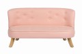 Front_sofa-pudrowy-róż-krótkie-drewniane.jpg